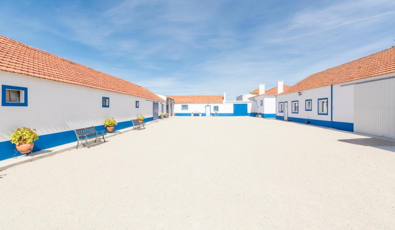 Humus Farm Villa Aguas de Moura ภายนอก รูปภาพ
